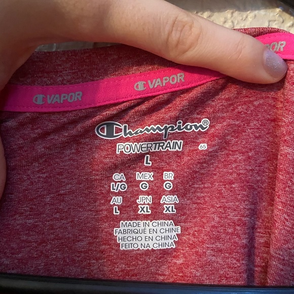 CHAMPION PINK ATHLETIC SHIRT 💗🌸🎀 - Picture 2 of 3